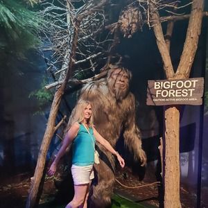 Meet your Posher, Sherri